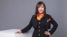 高中辍学创业，教英语20年，她是马云之后，科比在中国投资的第二个创